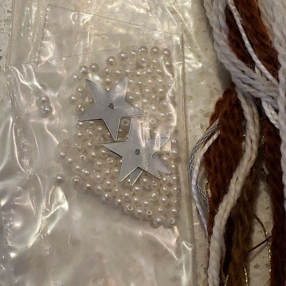 Columbia Minerva Crewel Kit Nativity Needlework 12x16 Christmas Morehead Vintage - Picture 4 of 12